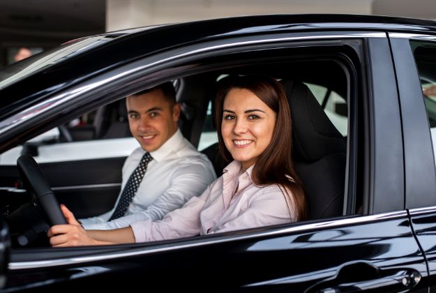 How Driving Instructors Can Help You Improve Your Skills?